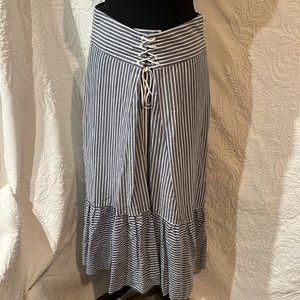 T Tahari high low ruffle striped‎ skirt